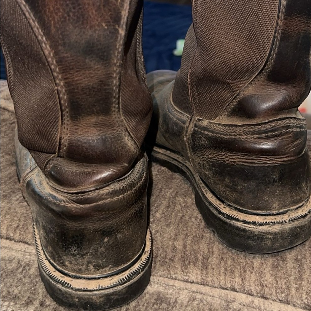 Men's Carhartt steel toe work boots size 8 1/2 D